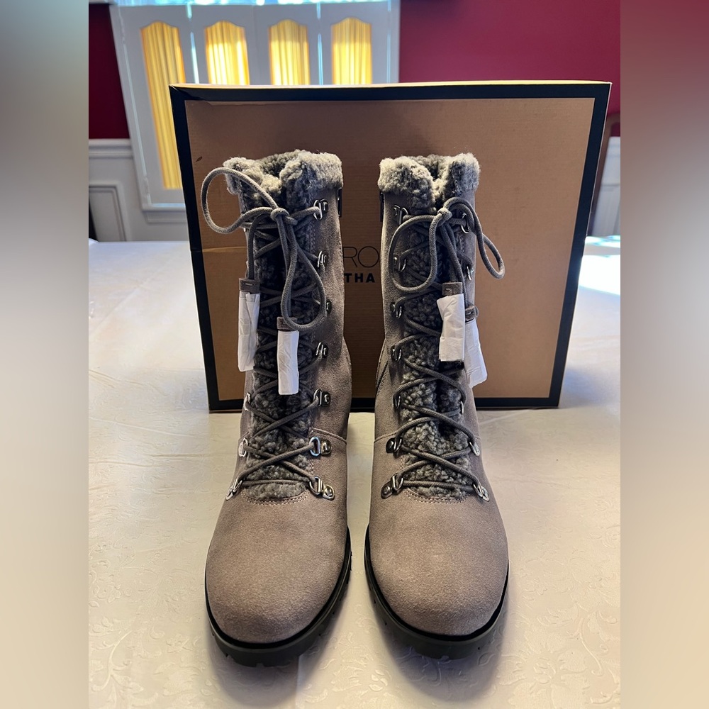 AEROSOLES Suede Gray Winter Boots - Picture 2 of 12